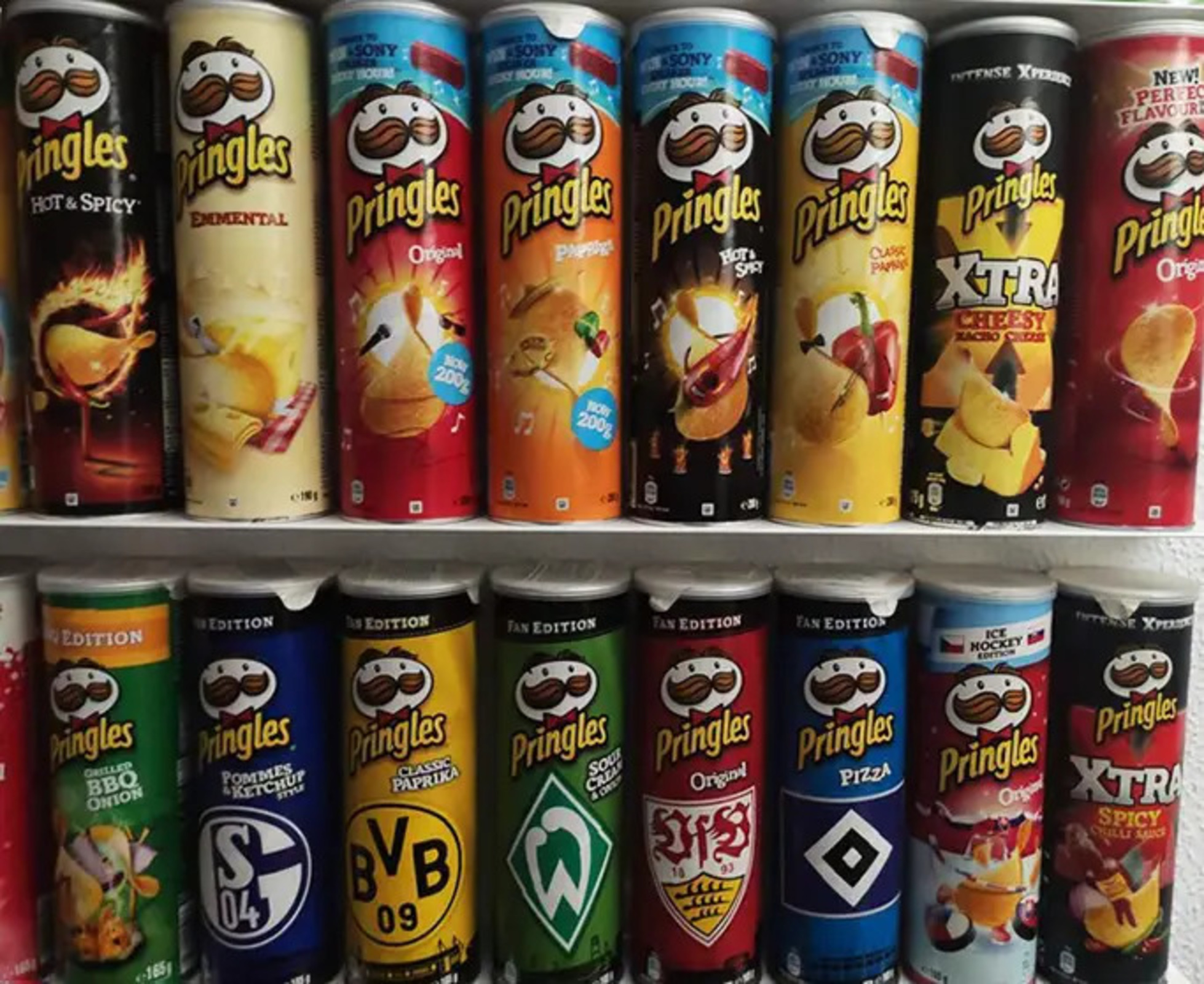 pringles cans